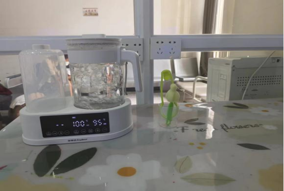 为什么要用光疗纸尿裤【新生儿】日间光疗让宝宝白天治疗，晚上回家_https://www.jmylbn.com_新闻资讯_第5张