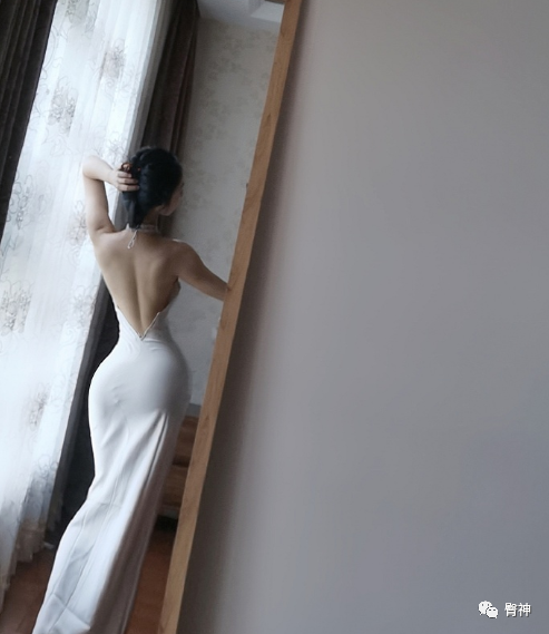 【美女】浙江辣妹挑战“全球腰最细的女人”，这身材完胜啊（组图） - 15