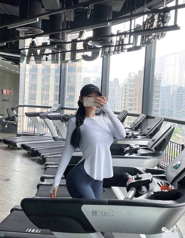 【美女】00后重庆妹子近照曝光，性感爆棚（组图） - 24