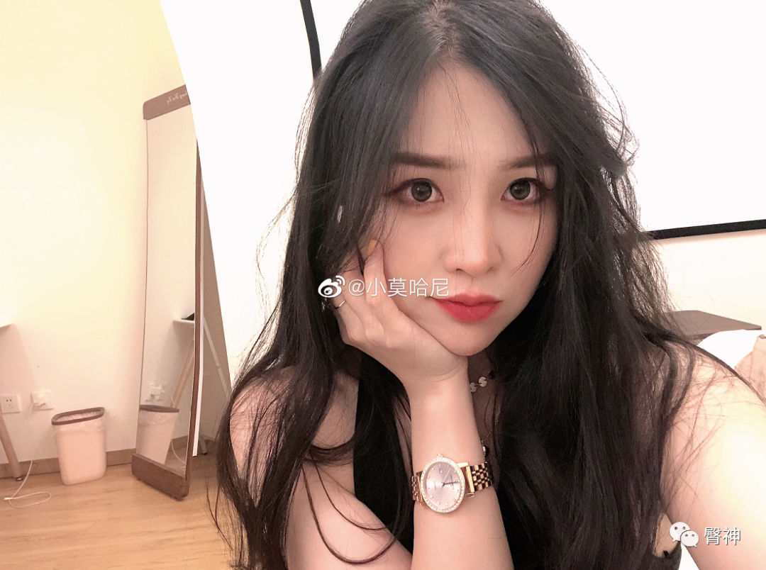 【美女】陕西时尚潮妹一张“光影”照，就能把你“辣翻”！（组图） - 9