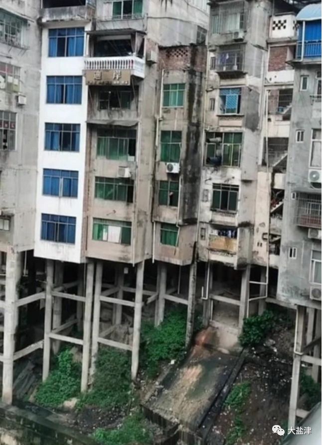 盐津 水上建筑独具特色 屋子里就可以钓鱼 网友称太危险 大盐津 微信公众号文章阅读 Wemp