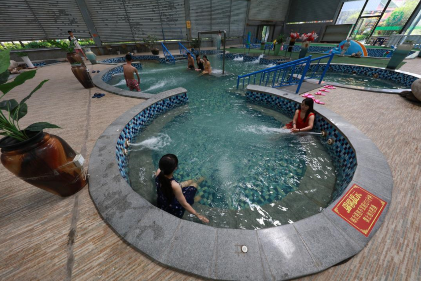 04盛鑫温泉温泉门市价:158元/人电话:0913-7888168地址:渭南市蒲城县