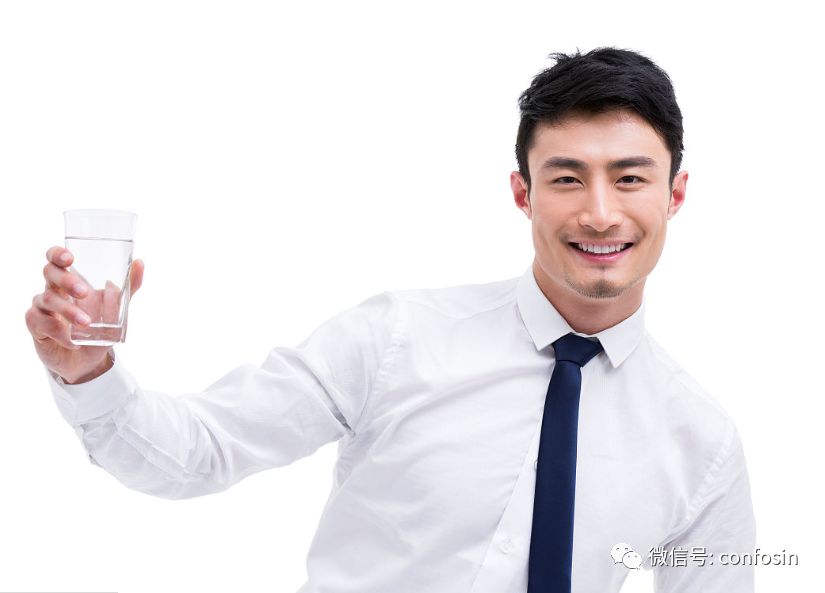 高尿酸多喝水管用吗？专家给出的6点建议!