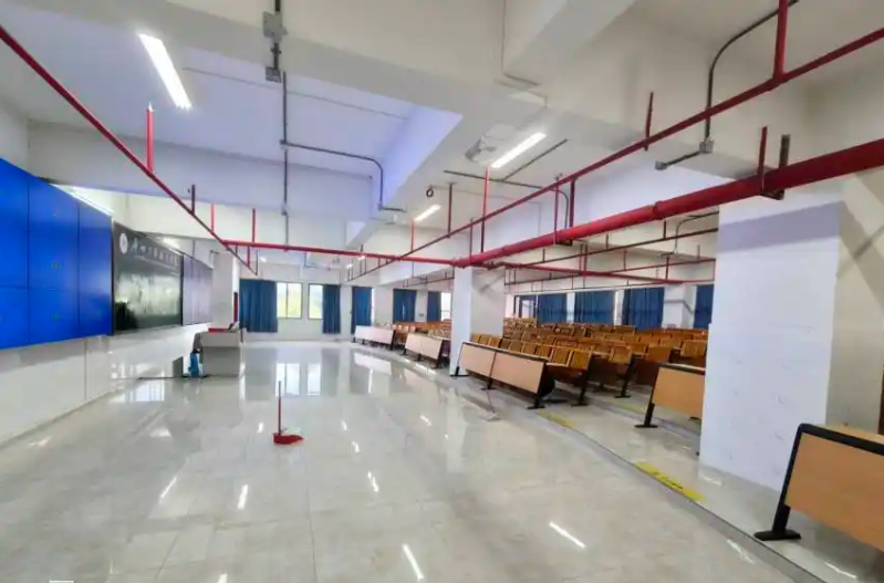 屏幕截图 2025-12-13 203625.png