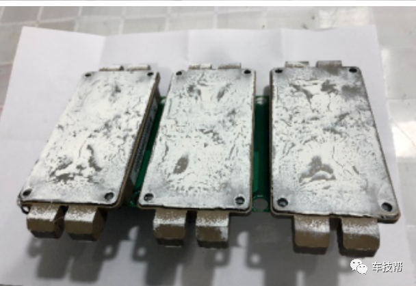 浅析IGBT模块水冷结构对控制器结构设计的影响的图7