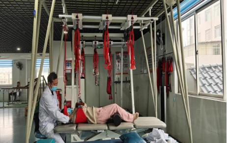 悬吊系统是什么“小红绳，大能量”--独特的SET悬吊治疗系统_https://www.jmylbn.com_新闻资讯_第3张