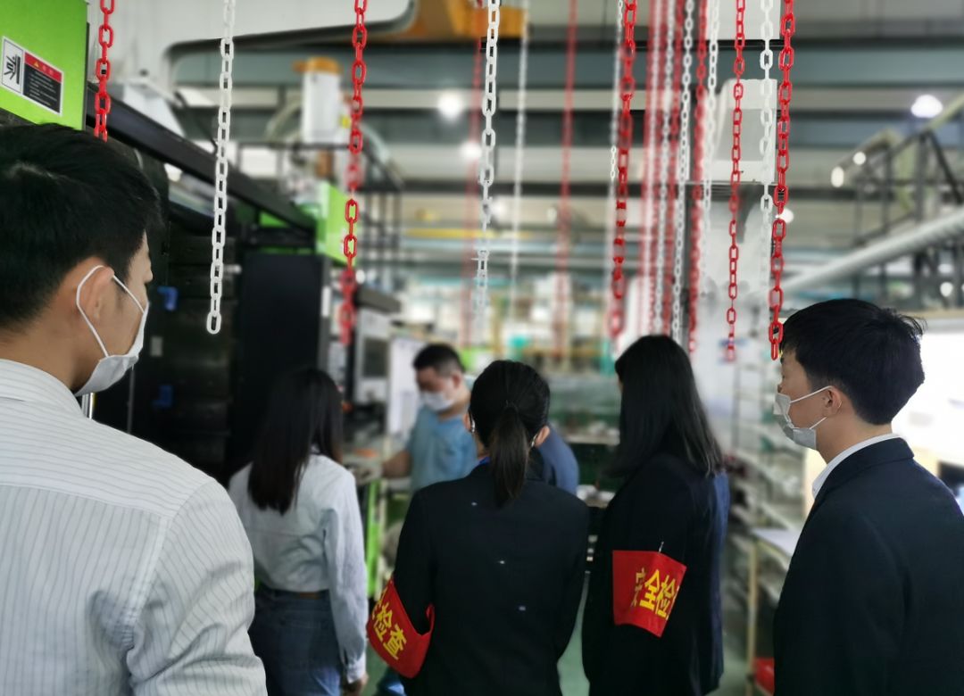 团结起来，紧紧依靠党员群众，坚决打好疫情防控阻击战(图7)