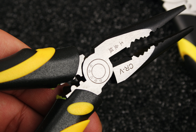 医用钳子怎么拿太刚！87岁大爷一气之下拿钳子拔牙，差点要了命……_https://www.jmylbn.com_新闻资讯_第5张