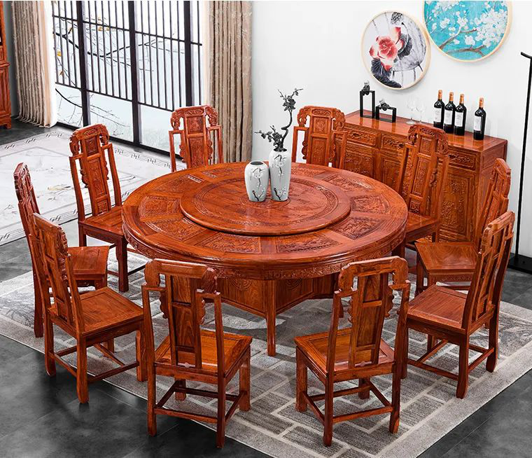 红木餐桌这么用，能多用好多年。