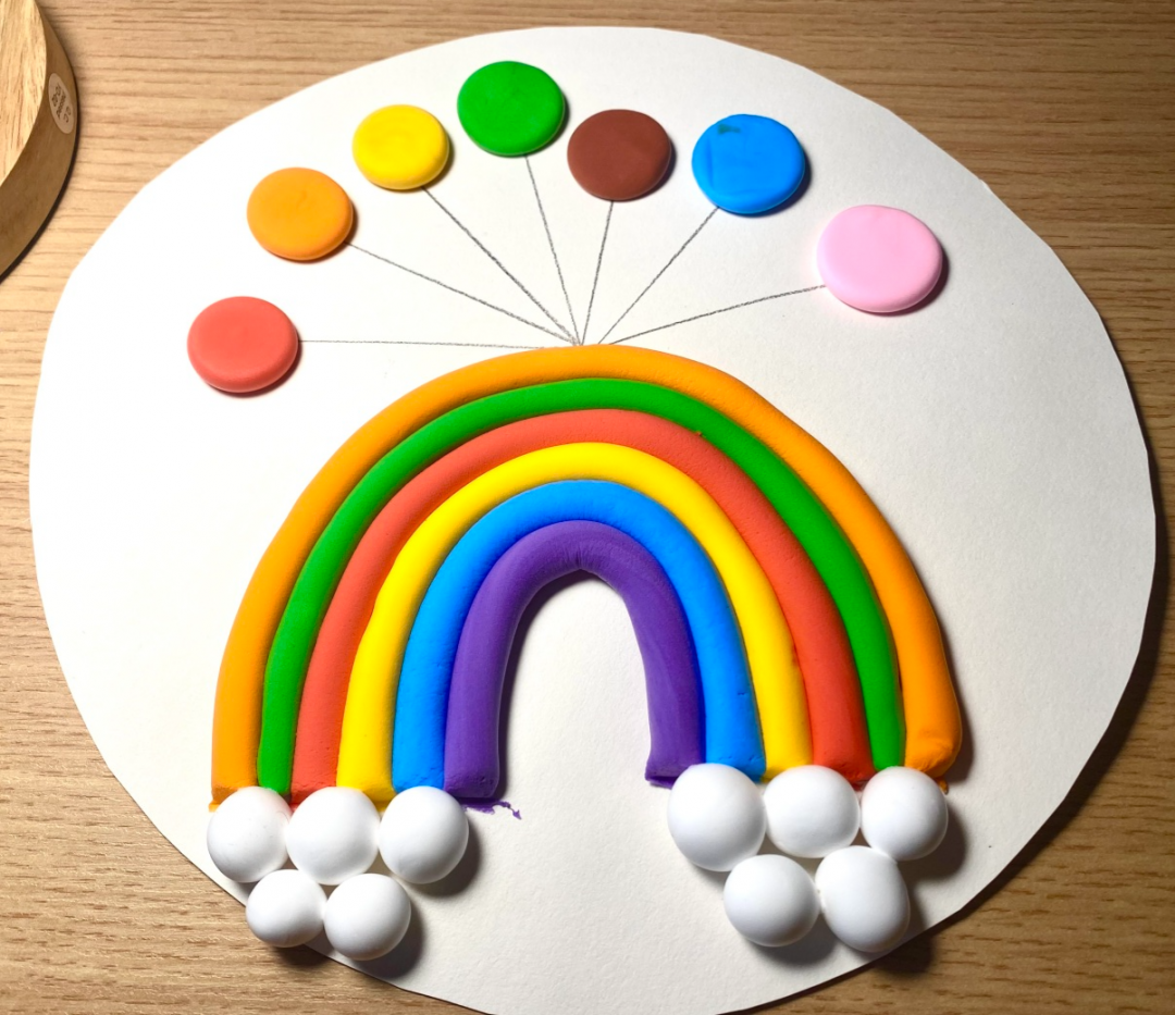 教你制作六一儿童节手工「彩虹气球」,简简单单又好看