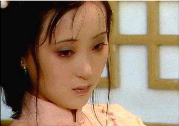战国美人西施的光环下，陈都灵不费力地赢了古装王者佟丽娅(图6)