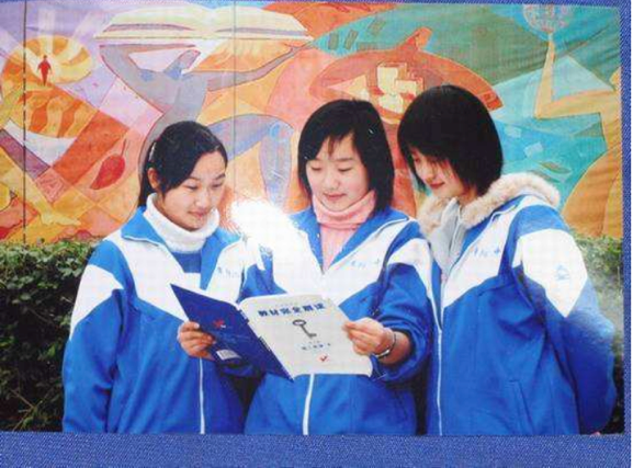 战国美人西施的光环下，陈都灵不费力地赢了古装王者佟丽娅(图16)