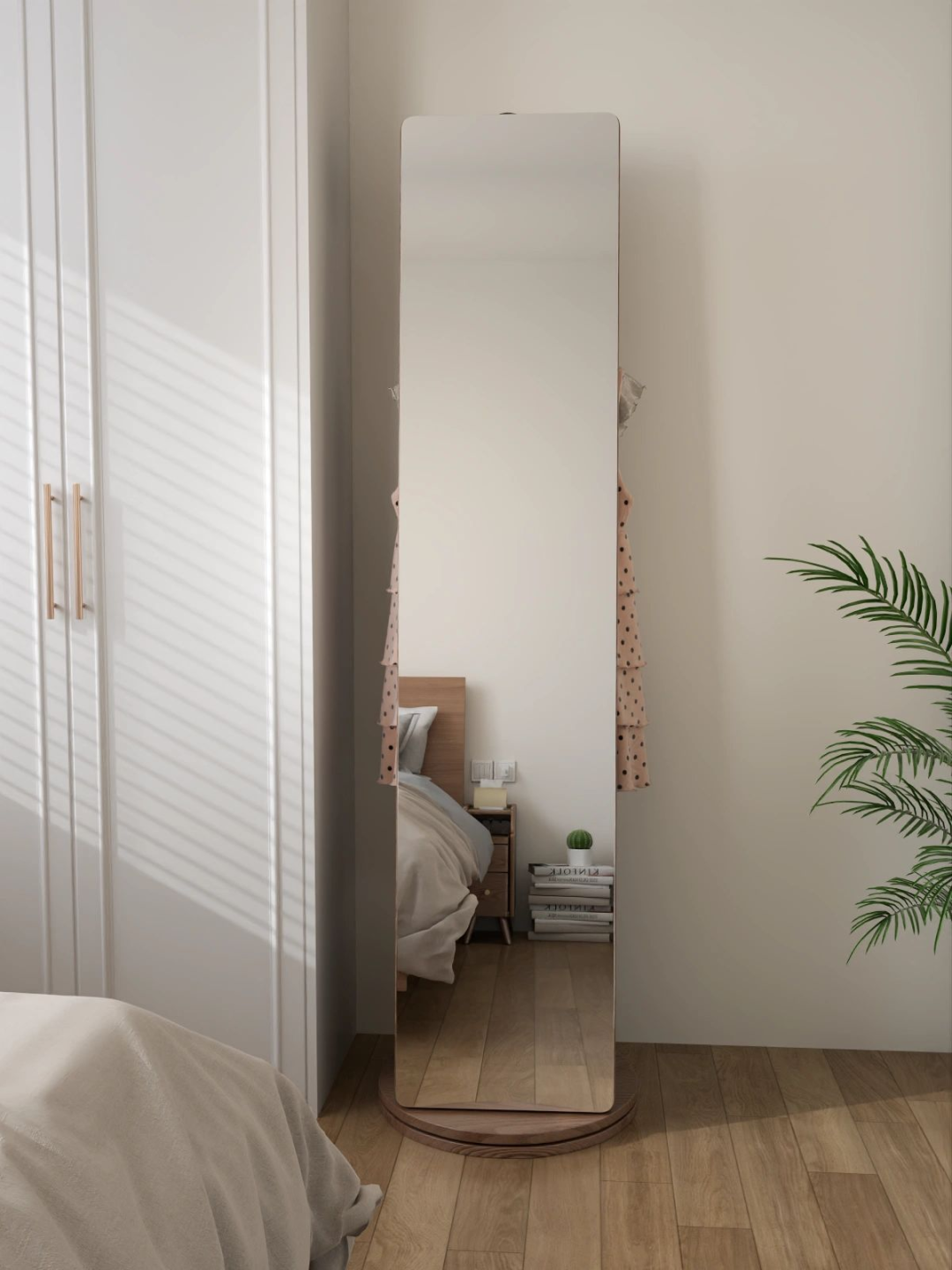 家里全身镜子放哪里旺_全身镜子放在房间什么位置好_全身镜子放在家里什么位置最好