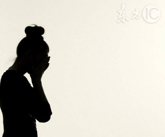 女子乳房取出3條細長活蟲 因她從小愛喝這個東西