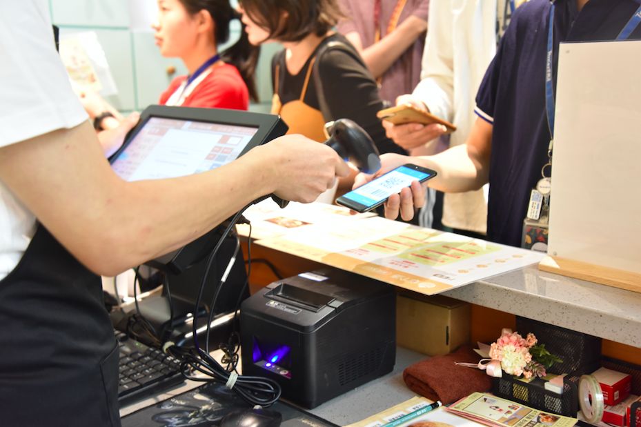 “吃个汤”深圳旗舰店开业，科脉助力其多门店管理，打造智慧餐厅