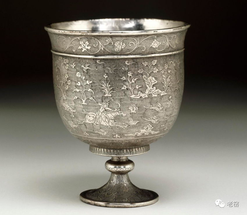 赤地鶴文高足盃 大清雍正年製 款 唐物 中国古玩 中国美術 A rare miniature blue and white stem cup, Mark and period of
