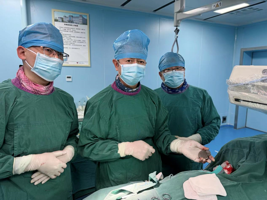 心脏治疗仪器是什么心衰器械治疗新突破——乐普医电创新产品心脏收缩力调节器（CCM）完成首例植入_https://www.jmylbn.com_新闻资讯_第1张