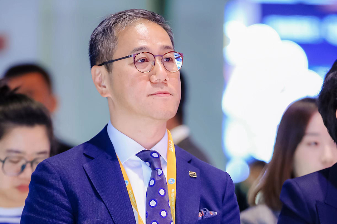 介入怎么进导管雅培新一代OCT成像导管首次亮相进博——赋能冠脉介入治疗，全面提高诊疗效率_https://www.jmylbn.com_新闻资讯_第5张