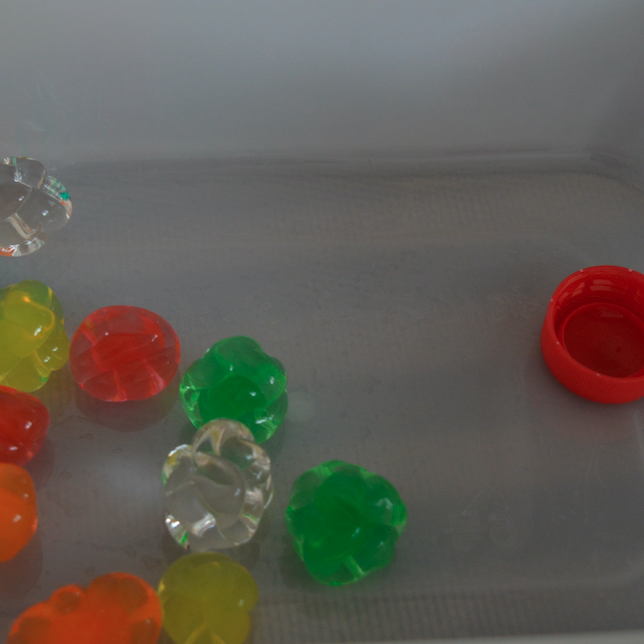 泡水3小时后直径和饮料瓶盖差不多