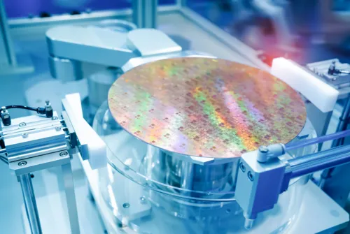 英?？瞪漕l傳感技術(shù)：為半導(dǎo)體制造保駕護(hù)航，助力高效生產(chǎn)！