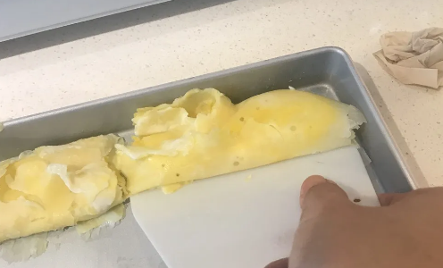 广东特色美食蒸肠粉，自己在家就能做，方法很简单！