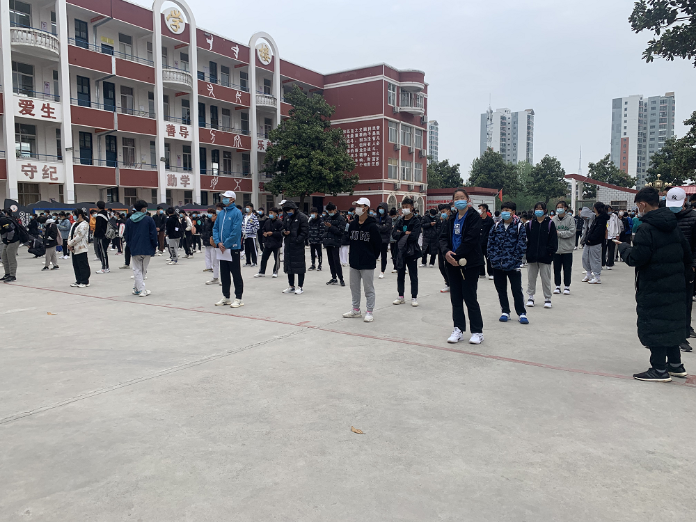 冲锋在前 责任在肩 ——漯河市体育运动学校党员领导干部 冲在疫情防控第一线(图6)