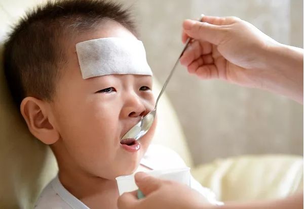 一场感冒引发的悲剧，针不要乱打，感冒药不要混着吃！