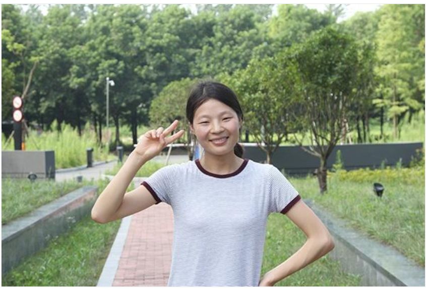 一抬手就闻到腋下的狐臭味，有什么办法根除吗？得了狐臭怎么办？