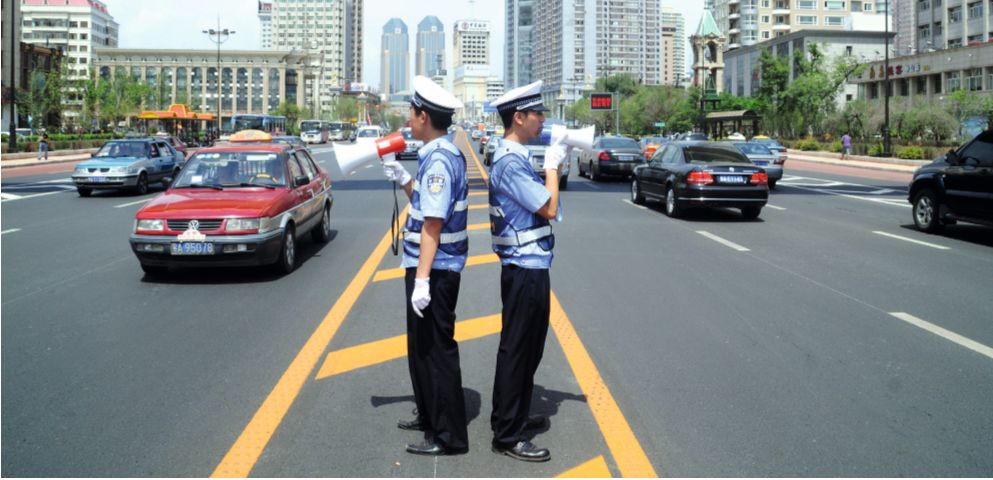 媒体：不把人治变法治 谁敢去东北投资？