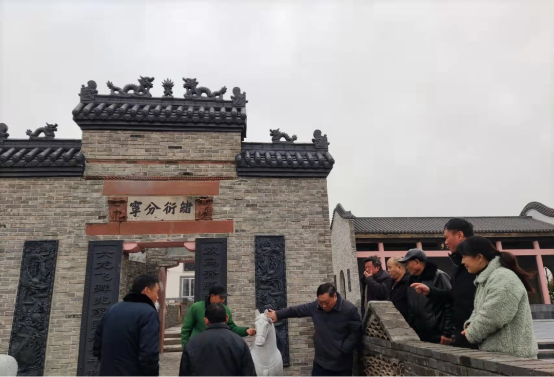 南昌县广福镇组织开展参观学习新农村建设活动