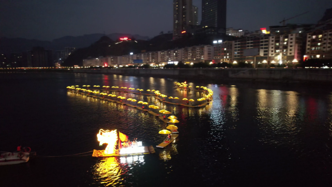 新春走基层思南龙凤呈祥游乌江同贺新春庆盛世