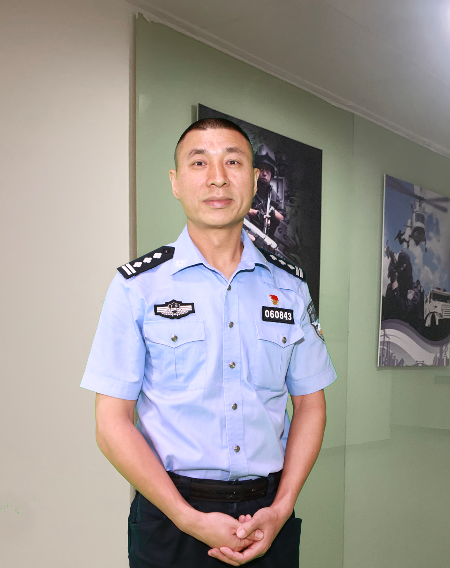 ​他们用青春热血谱写平安赞歌，争做让党和人民放心的“双区卫士”！(图5)