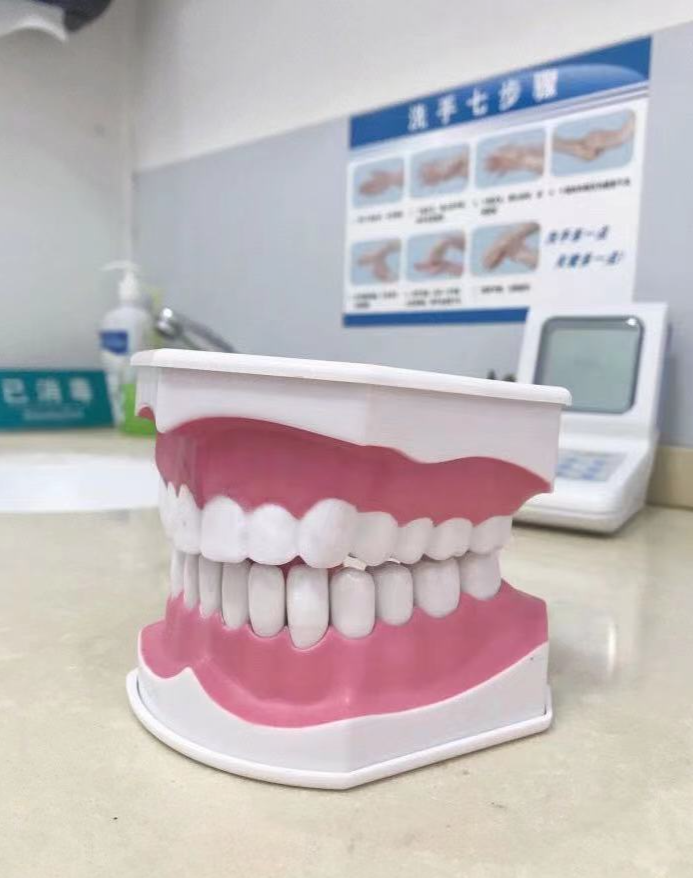 洗牙时口镜怎么放【银盆岭街道六沟垅2号口】28元抢门市价680元【卓尔口腔】成人／儿童二选一洁牙套餐，_https://www.jmylbn.com_新闻资讯_第9张