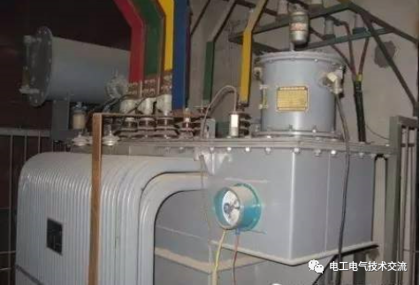 接地線有130V電壓70A電流，為什么？的圖2