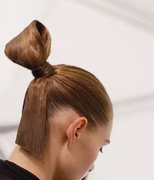 冬季正确保养头发的方法