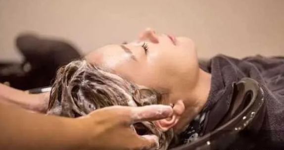 常见的头皮养护五大误区！！！