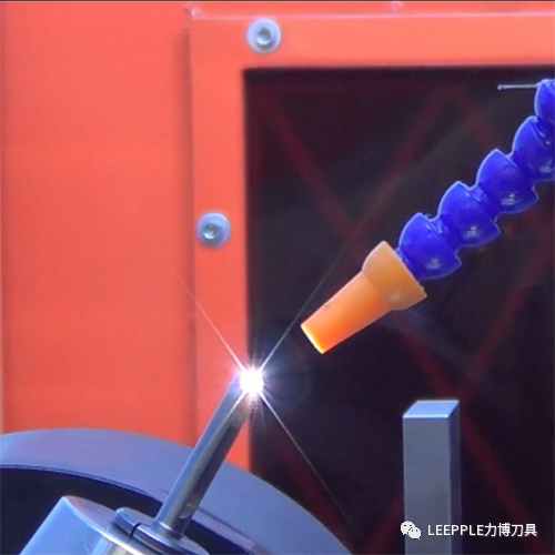 沉头孔专用刀刃口激光加工