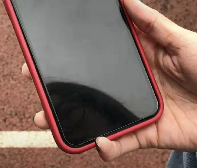 神图吓得我赶紧丢掉了手机