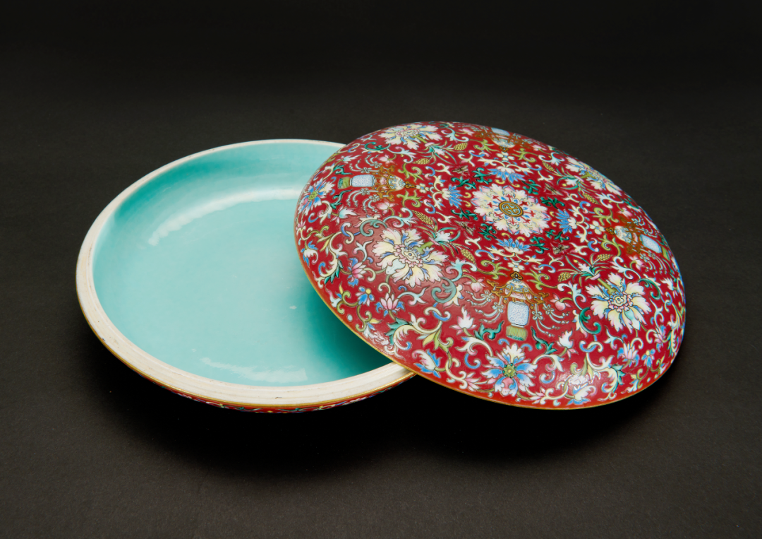 粉彩 轧道 皿 唐物 中国美術 粉彩 轧道 皿 唐物 中国美術