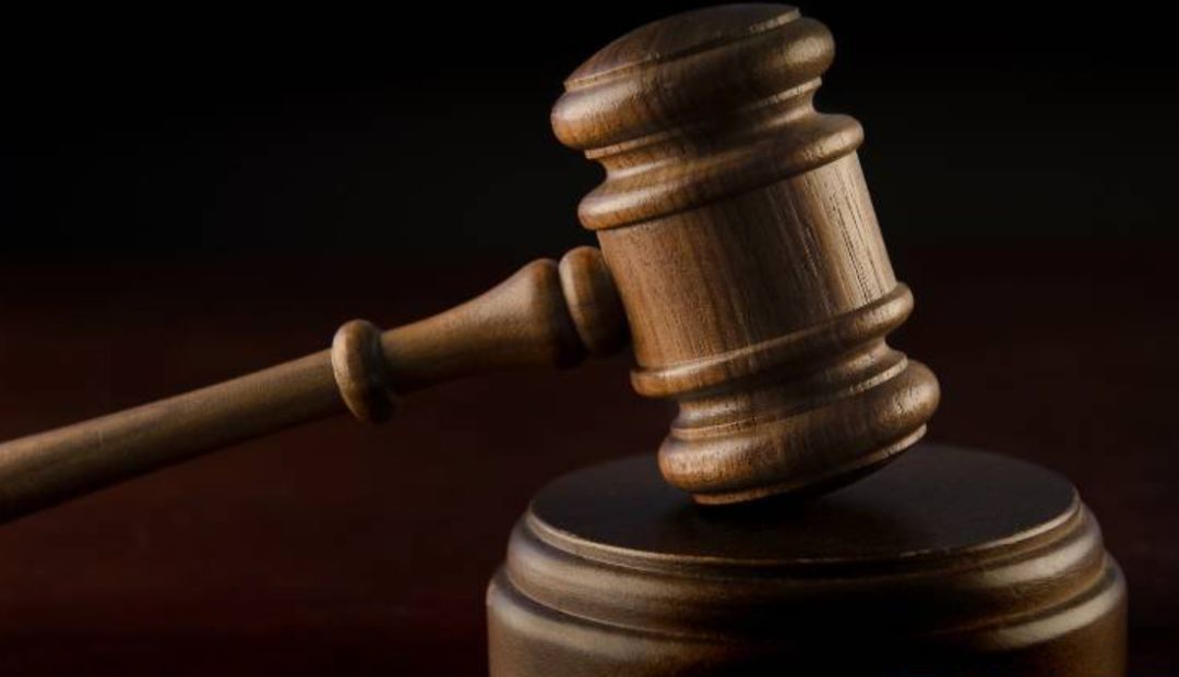 特朗普刚说了狗年好 一根贸易大棒就打向中国