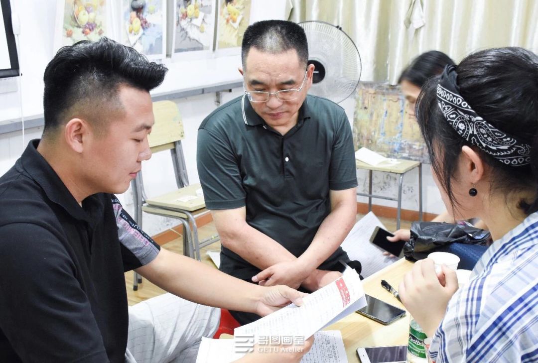 2019届哥图画室?？颊猩蛘?——画室排名