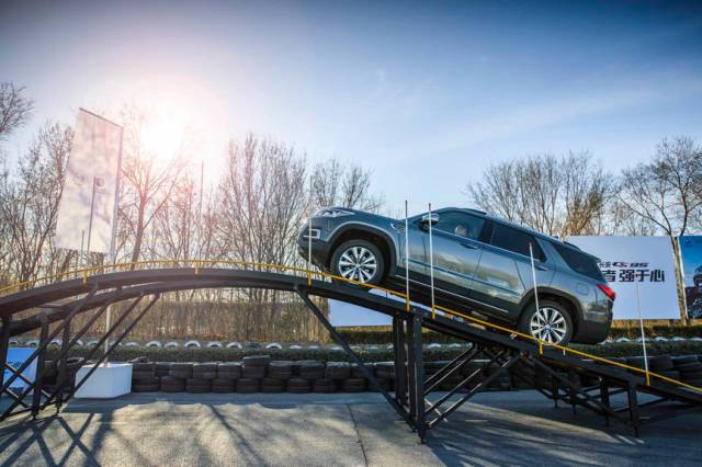 青岛喜乐长安汽车购车电话13153276683