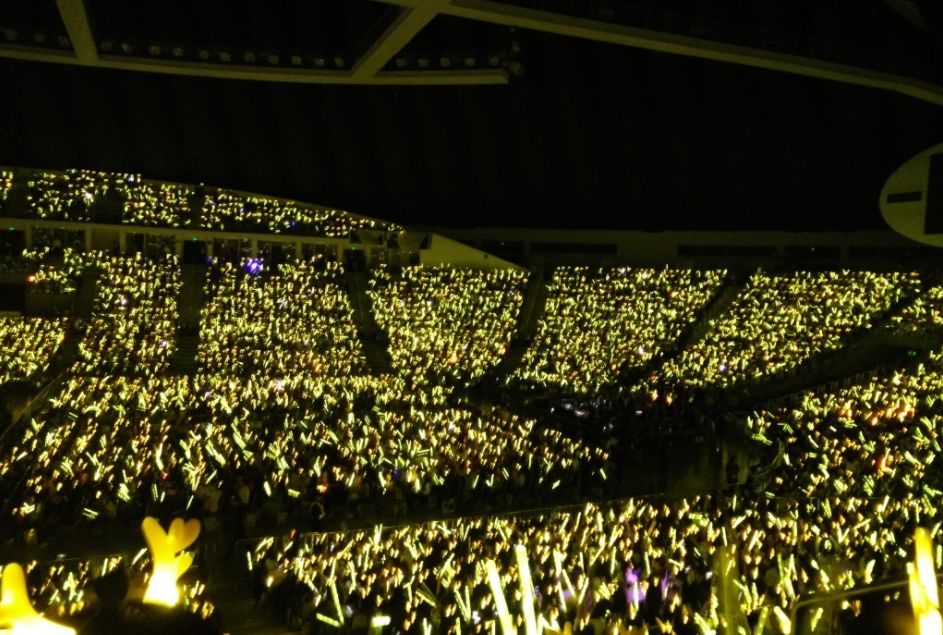 王俊凯应援色_王俊凯应援色rgb_王俊凯应援色纯色