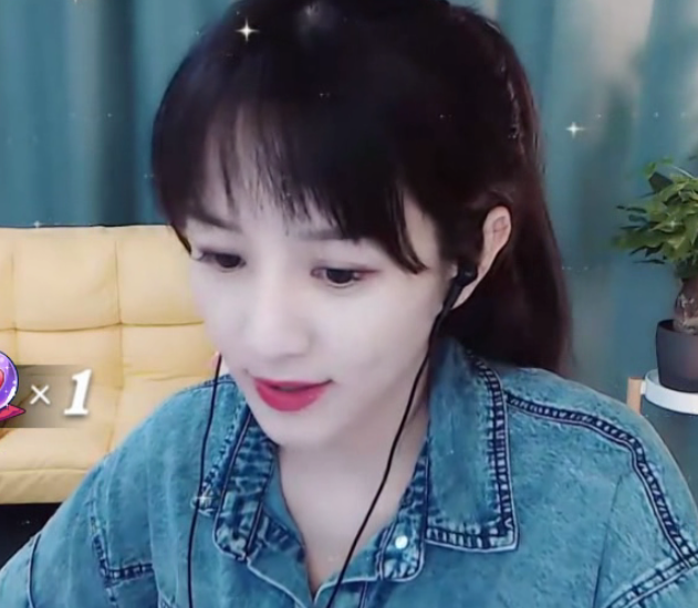 平生出事官方不把老李当人！哲文衣太欺负人，神豪痛骂叫板天天来！你给我笑！文儿讽刺老李小面包，刷屏1.3W次做数据！