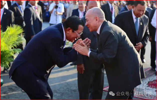 洪森与西哈莫尼