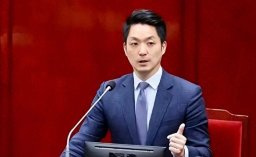 台网红喊“斩下赖清德狗头”将被侦办