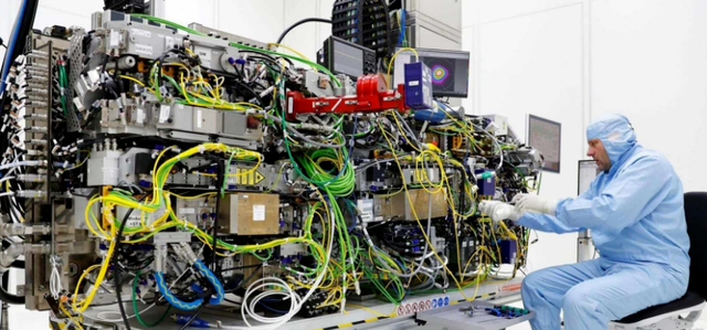 国产光刻机迈出重要一步，意义重大！的图2