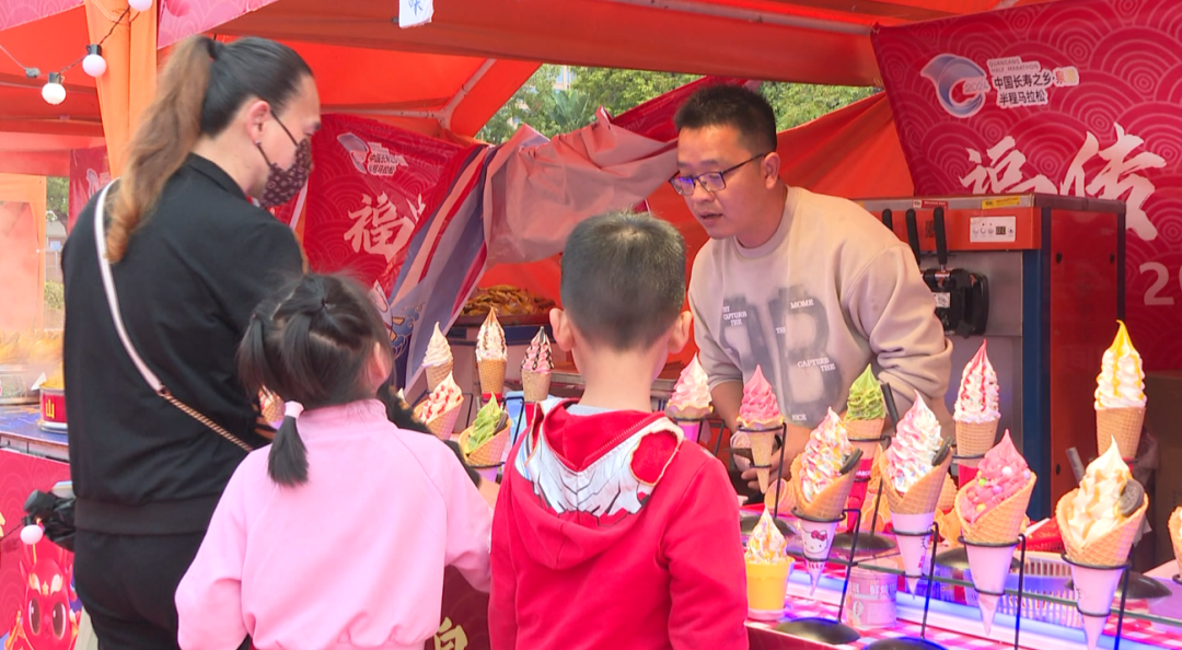 奔跑不止，美食不停！昨天，这场“舌尖上的马拉松”你参加了吗~