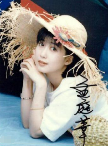玉女明星中绯闻最少的她,年过40却和老公开撕,一生不愿再嫁-微信头条网 玉女明星中绯闻最少的她,年过40却和老公开撕,一生不愿再嫁