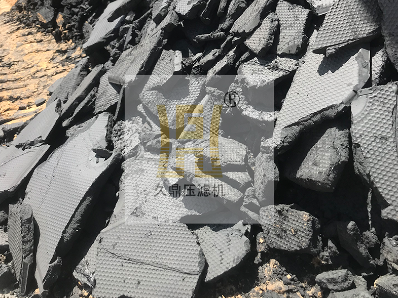 墙裂推荐（砂处理设备工艺流程）机制砂污水污泥的处理方法，(图17)